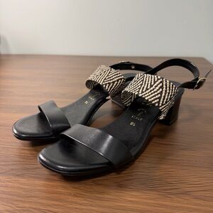 Italian Shoemakers Black and‎ Tan Heeled Sandals Sz 9.5